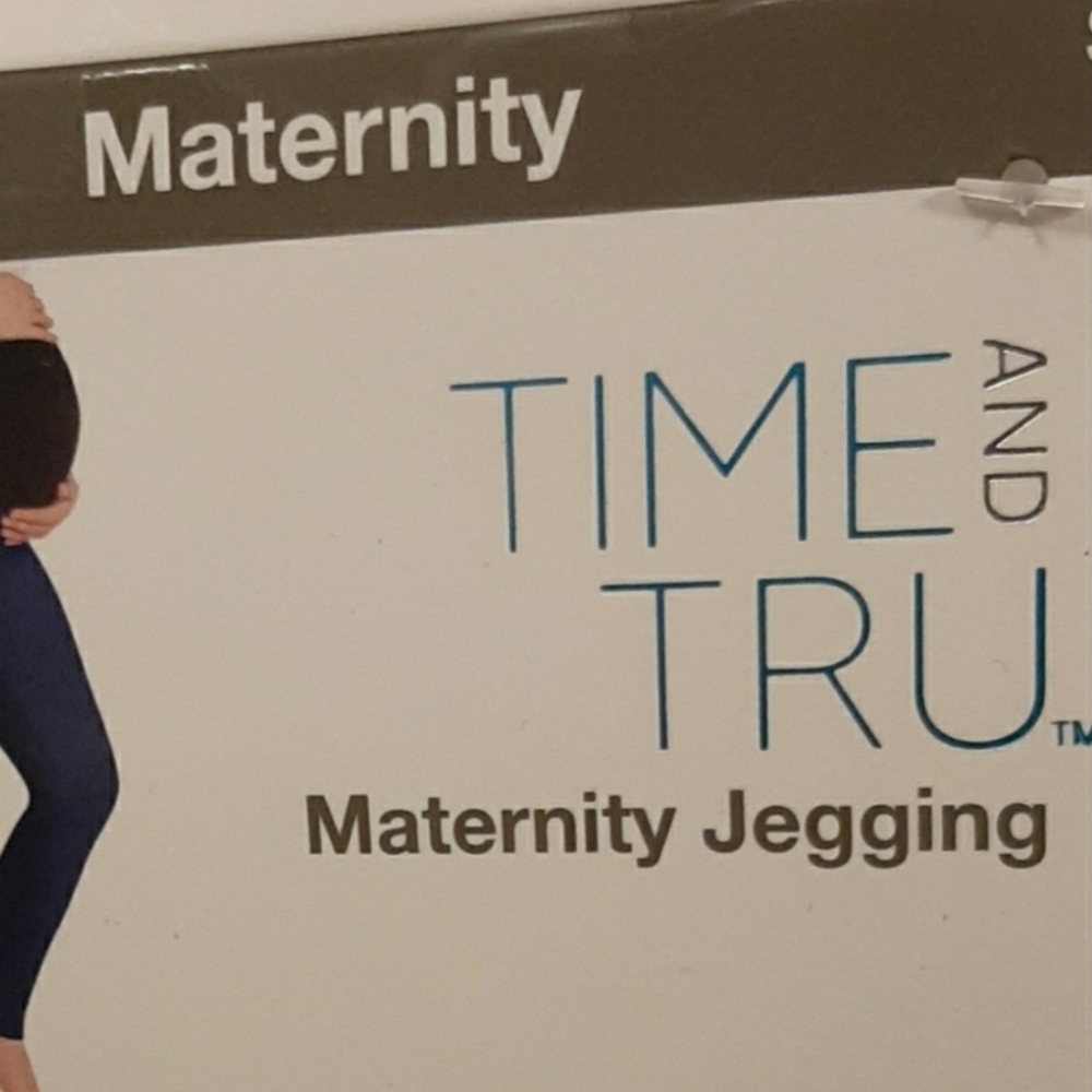 New Time and Tru Black w/ Stripes Maternity Jeggin